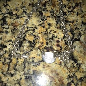 Return to Tiffany 925 sterling choker